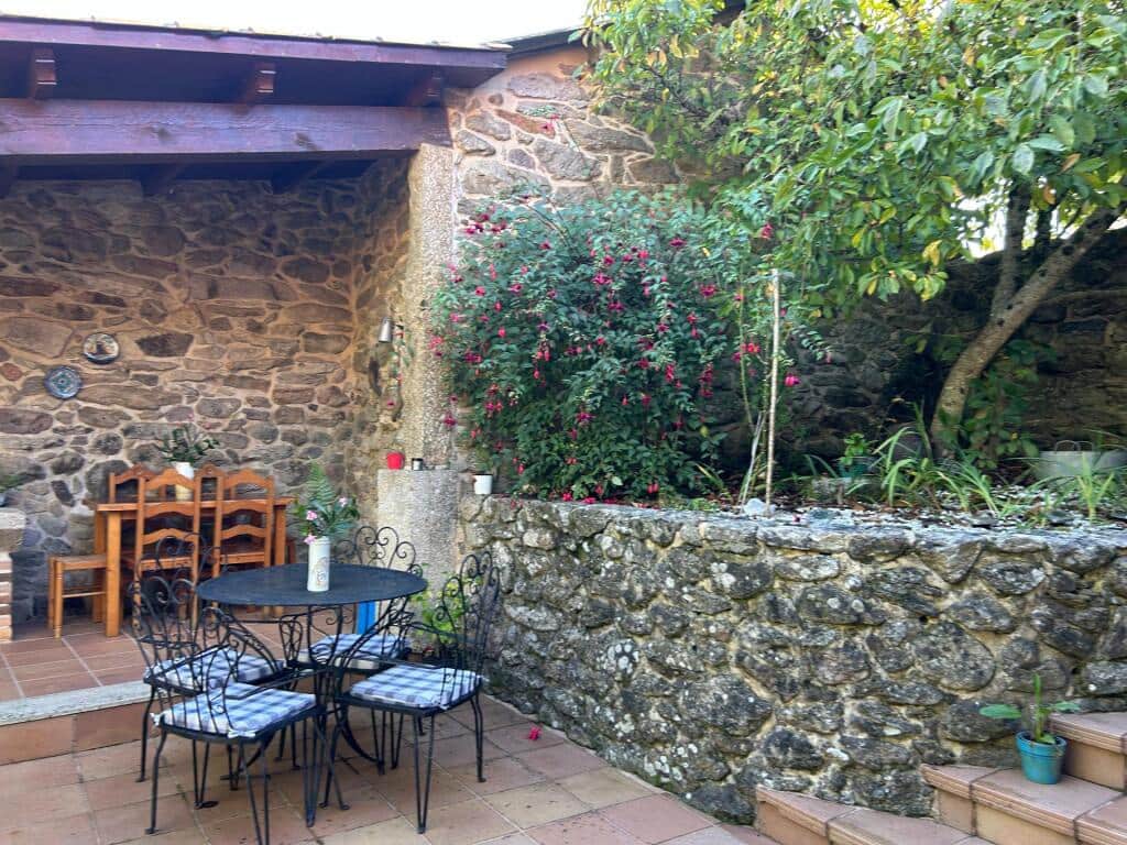 4 slaapkamer Finca/Landhuis te koop in Mondariz met garage - € 385.000 (Ref: 9255046)