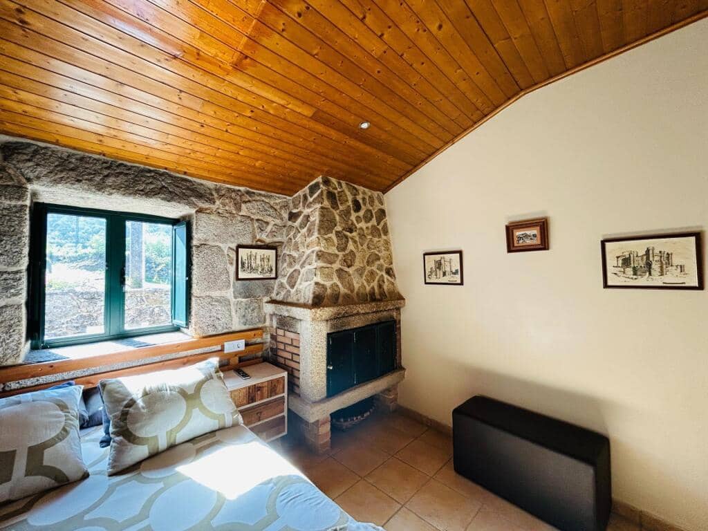 4 slaapkamer Finca/Landhuis te koop in Mondariz met garage - € 385.000 (Ref: 9255046)