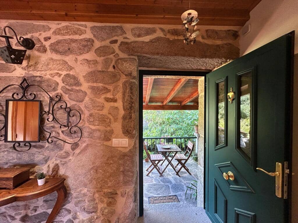 4 slaapkamer Finca/Landhuis te koop in Mondariz met garage - € 385.000 (Ref: 9255046)