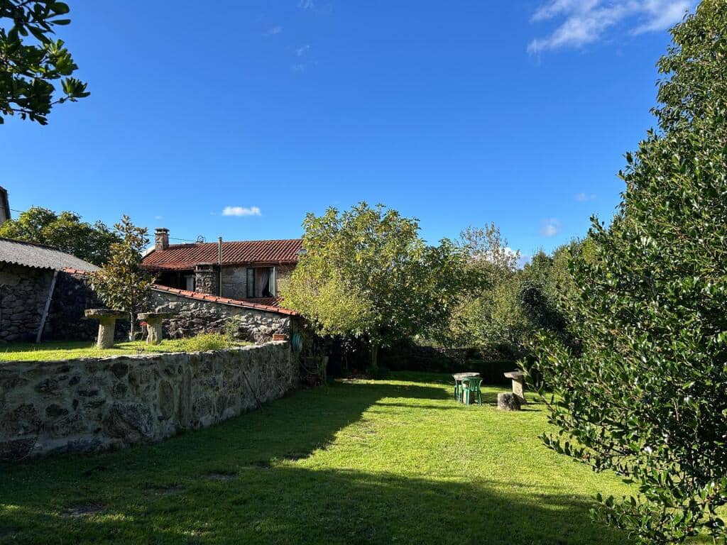 4 slaapkamer Finca/Landhuis te koop in Mondariz met garage - € 385.000 (Ref: 9255046)