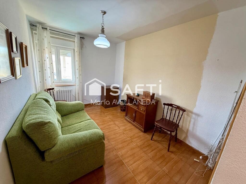 3 soveværelse Lejlighed til salg i San Andres del Rabanedo - € 110.000 (Ref: 9255047)