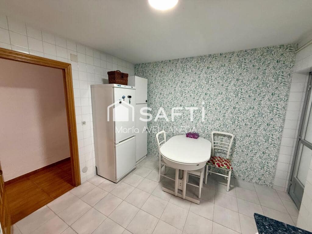 3 soveværelse Lejlighed til salg i San Andres del Rabanedo - € 110.000 (Ref: 9255047)