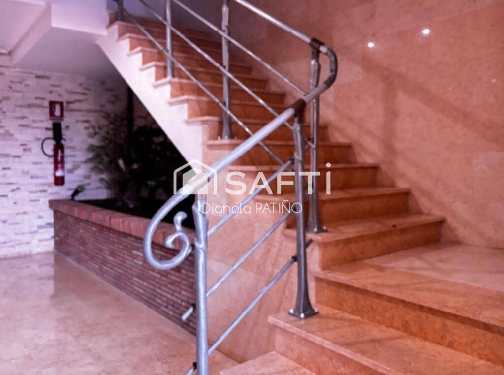 2 soveværelse Lejlighed til salg i Oropesa  med swimmingpool - € 155.200 (Ref: 9255050)