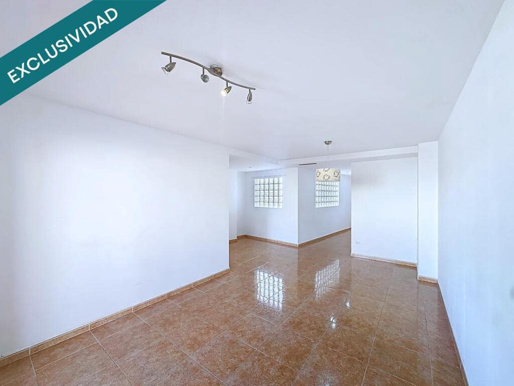 3 soveværelse Lejlighed til salg i Miramar med garage - € 160.000 (Ref: 9257139)