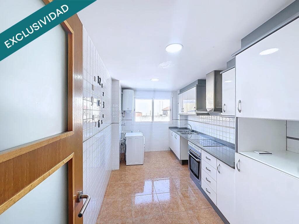 3 soveværelse Lejlighed til salg i Miramar med garage - € 160.000 (Ref: 9257139)