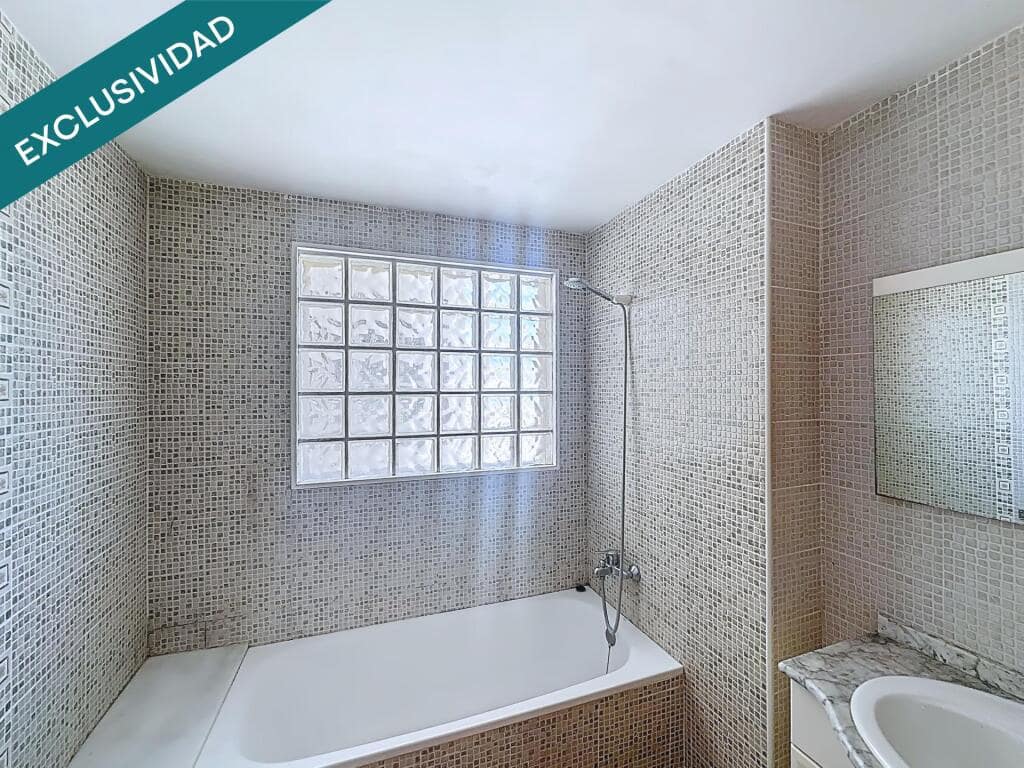 3 soveværelse Lejlighed til salg i Miramar med garage - € 160.000 (Ref: 9257139)