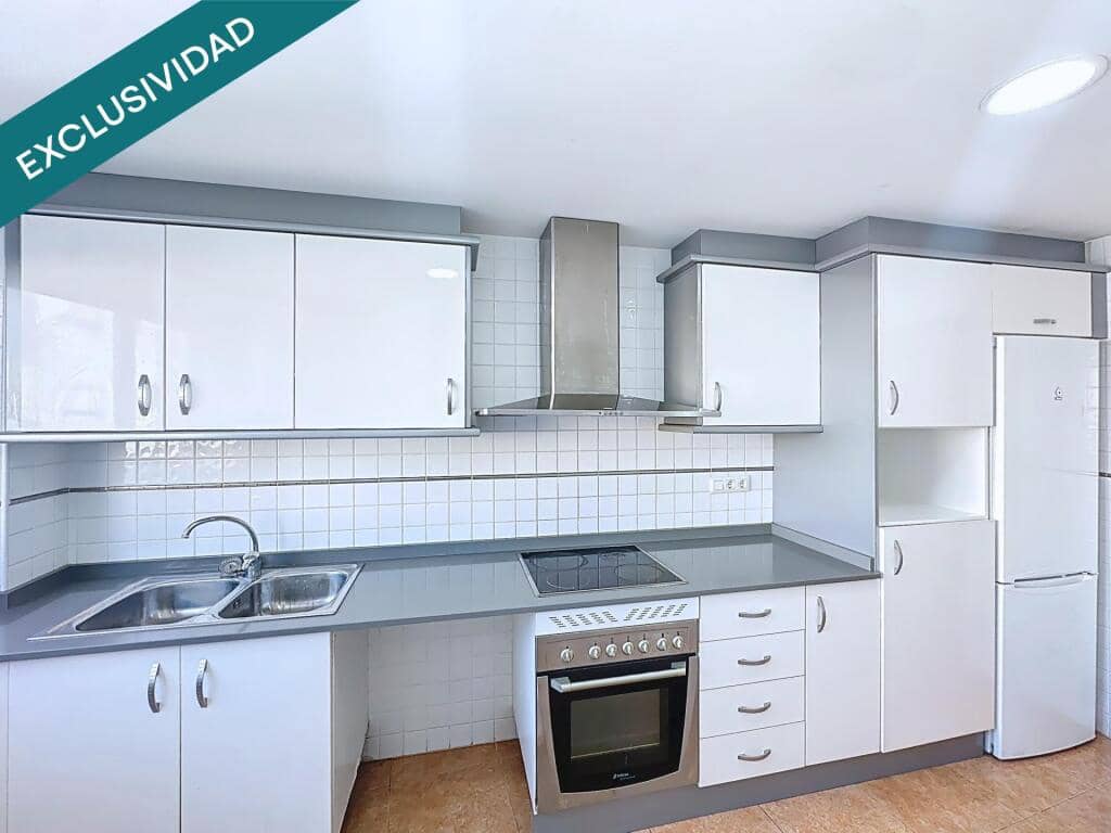 3 soveværelse Lejlighed til salg i Miramar med garage - € 160.000 (Ref: 9257139)