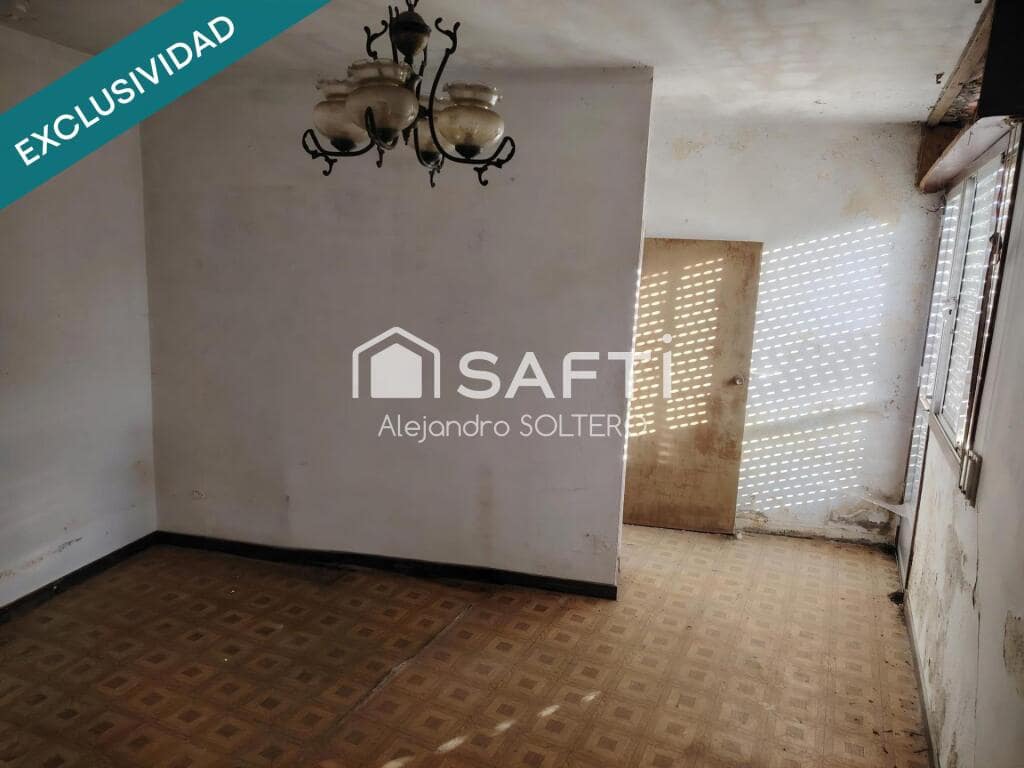 4 bedroom Finca/Country House for sale in Pazos de Borben - € 150,000 (Ref: 9257141)