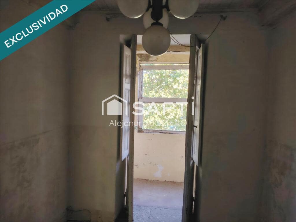 4 bedroom Finca/Country House for sale in Pazos de Borben - € 150,000 (Ref: 9257141)