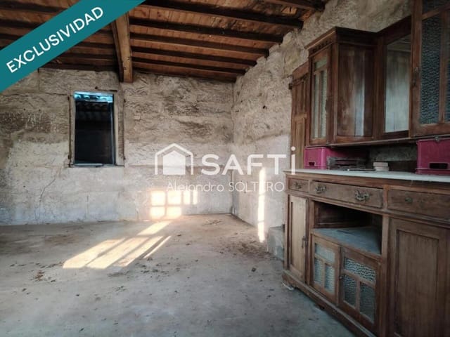 4 bedroom Finca/Country House for sale in Pazos de Borbén - € 150,000 (Ref: 9257141)