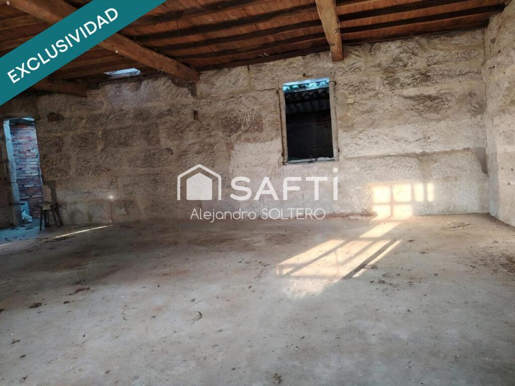 4 bedroom Finca/Country House for sale in Pazos de Borben - € 150,000 (Ref: 9257141)