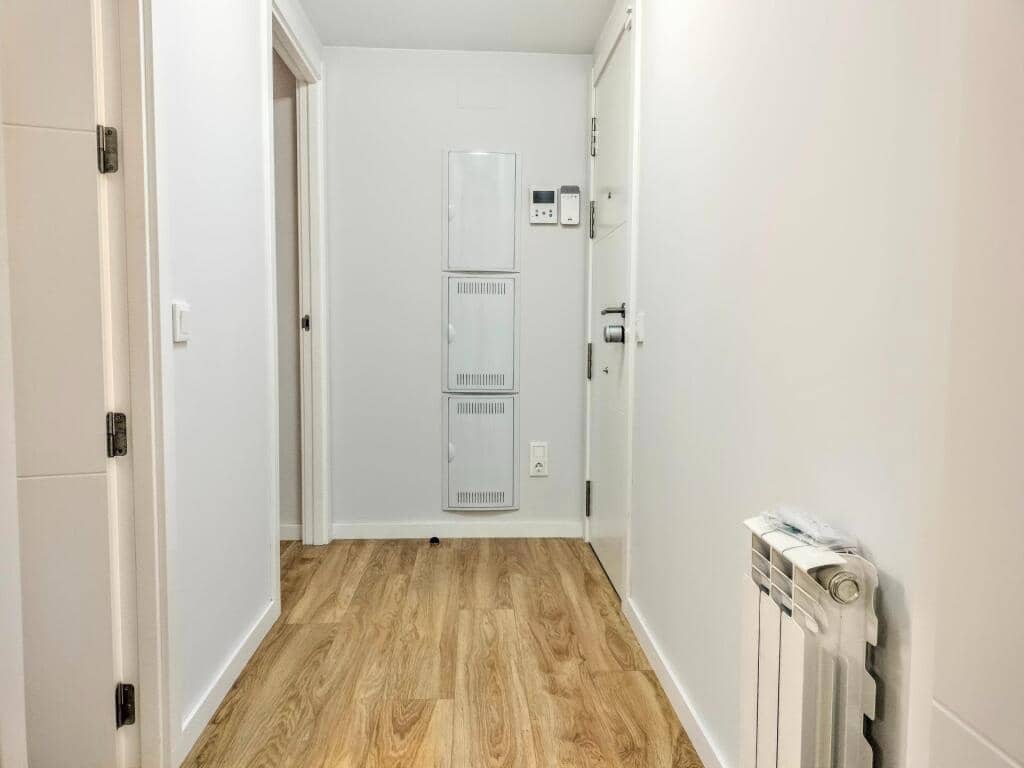 4 soveværelse Lejlighed til leje i Mataro med swimmingpool - € 2.100 (Ref: 9262466)