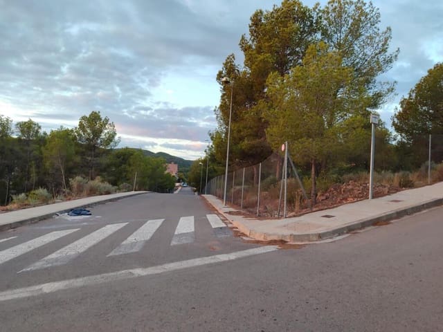 Terrain à Bâtir à vendre à Gilet - 75 000 € (Ref: 9262475)