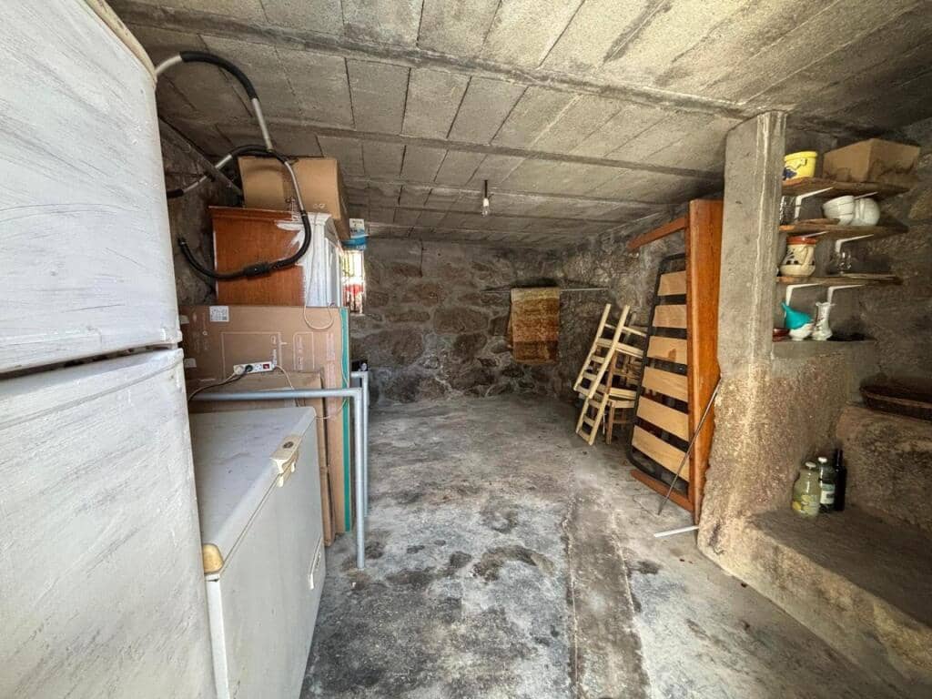 3 soverom Villa til salgs i Arbo med garasje - € 140 000 (Ref: 9264284)