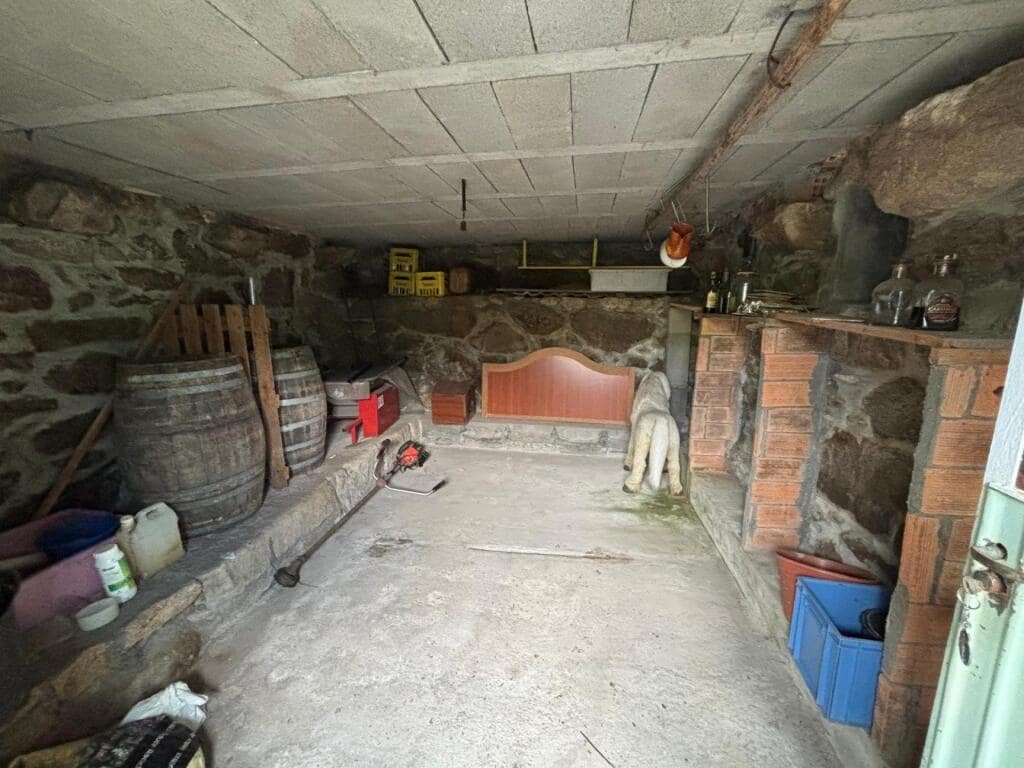 3 soverom Villa til salgs i Arbo med garasje - € 140 000 (Ref: 9264284)