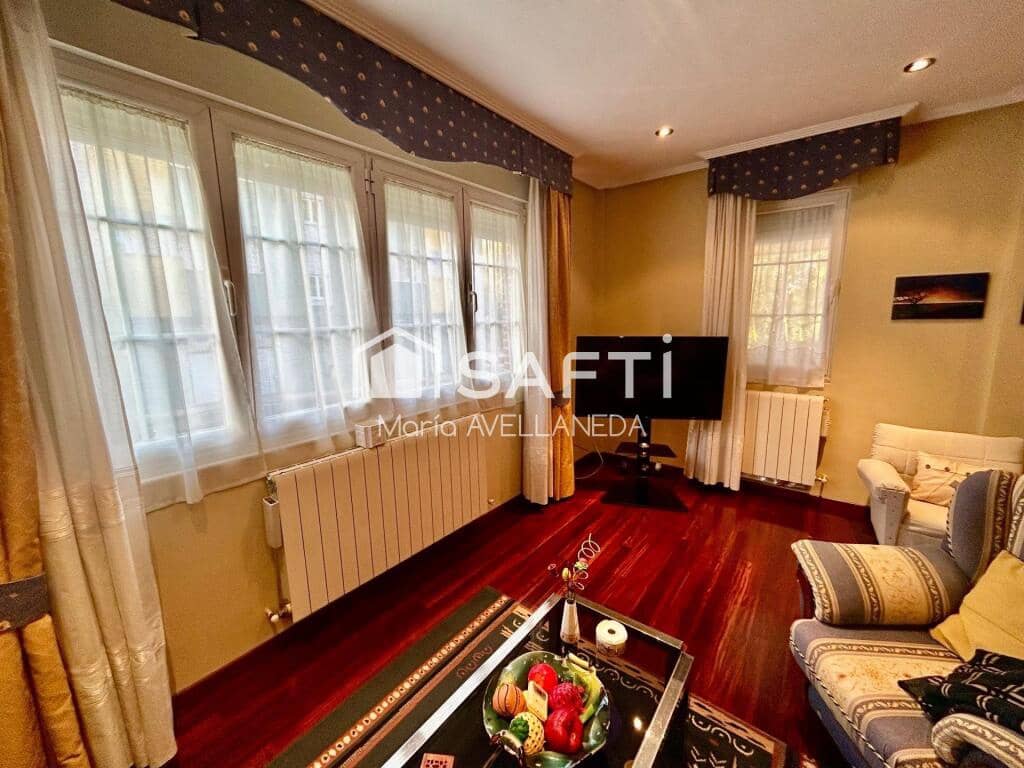 6 soverom Villa til salgs i Valencia de Don Juan med garasje - € 260 000 (Ref: 9264286)