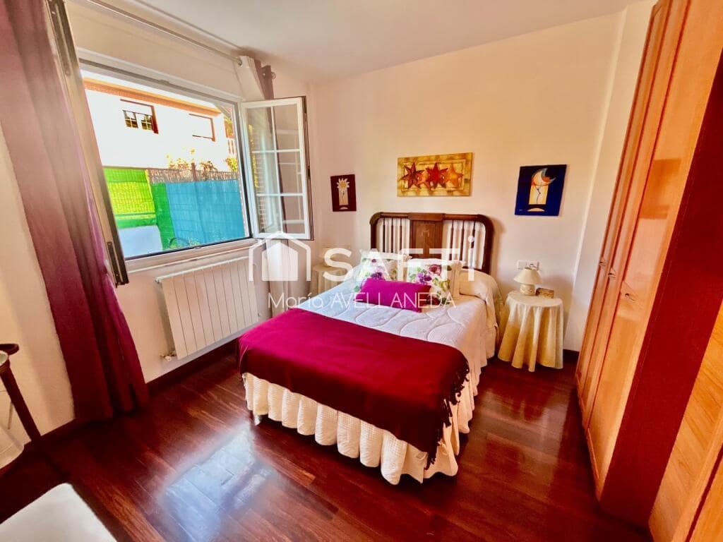 6 soverom Villa til salgs i Valencia de Don Juan med garasje - € 260 000 (Ref: 9264286)