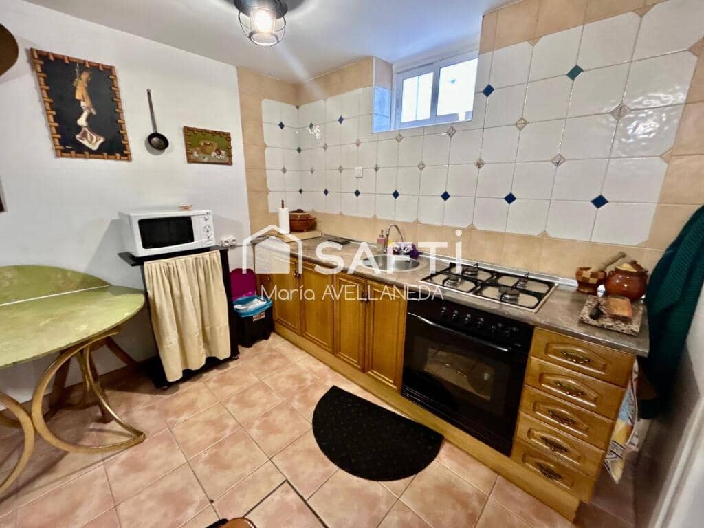 6 soverom Villa til salgs i Valencia de Don Juan med garasje - € 260 000 (Ref: 9264286)