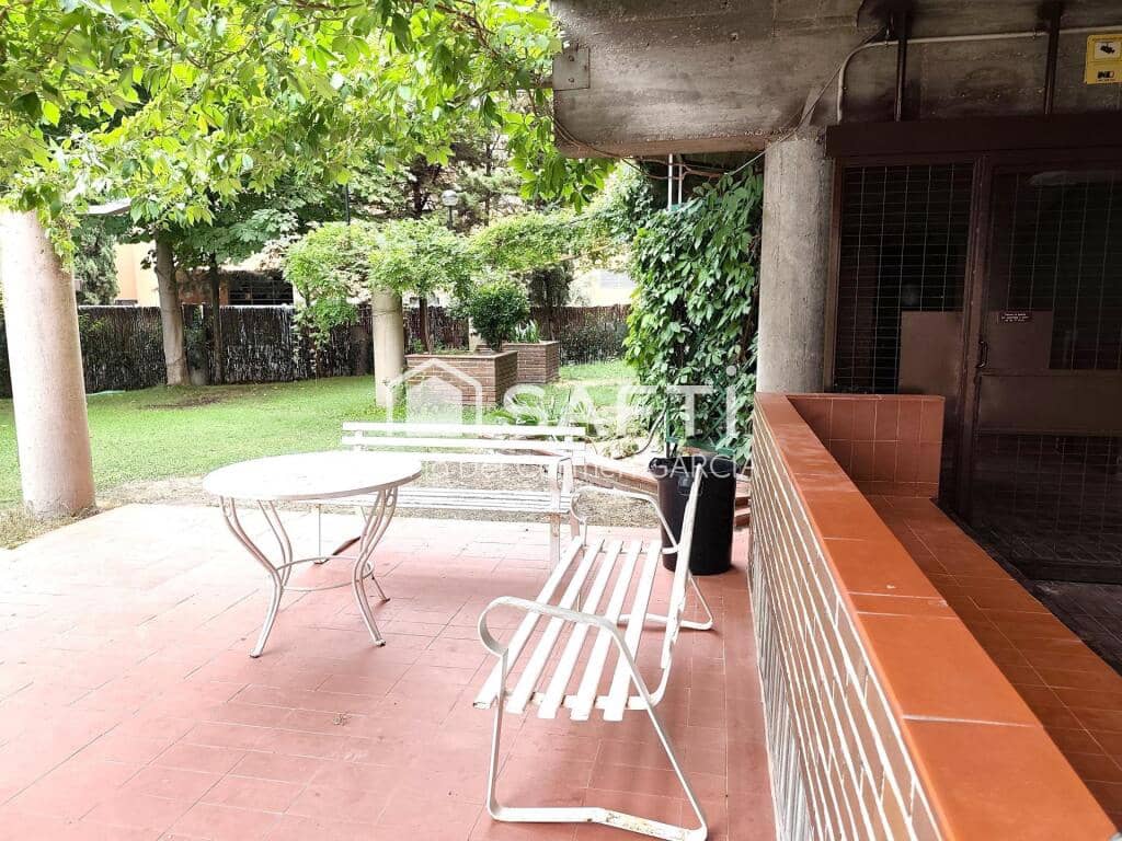 Erhverv til salg i Madrid by - € 617.000 (Ref: 9264289)