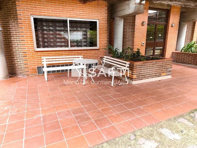 Comercial para venda em Acacias, Madrid cidade - 617 000 € (Ref: 9264289)