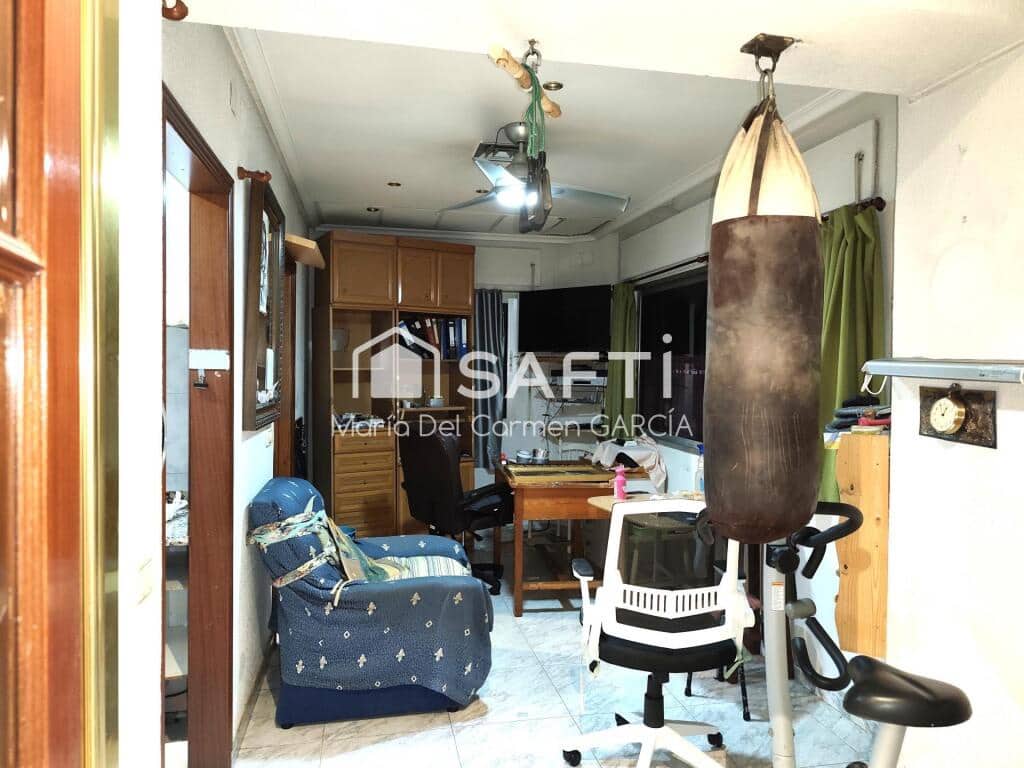 Erhverv til salg i Madrid by - € 617.000 (Ref: 9264289)