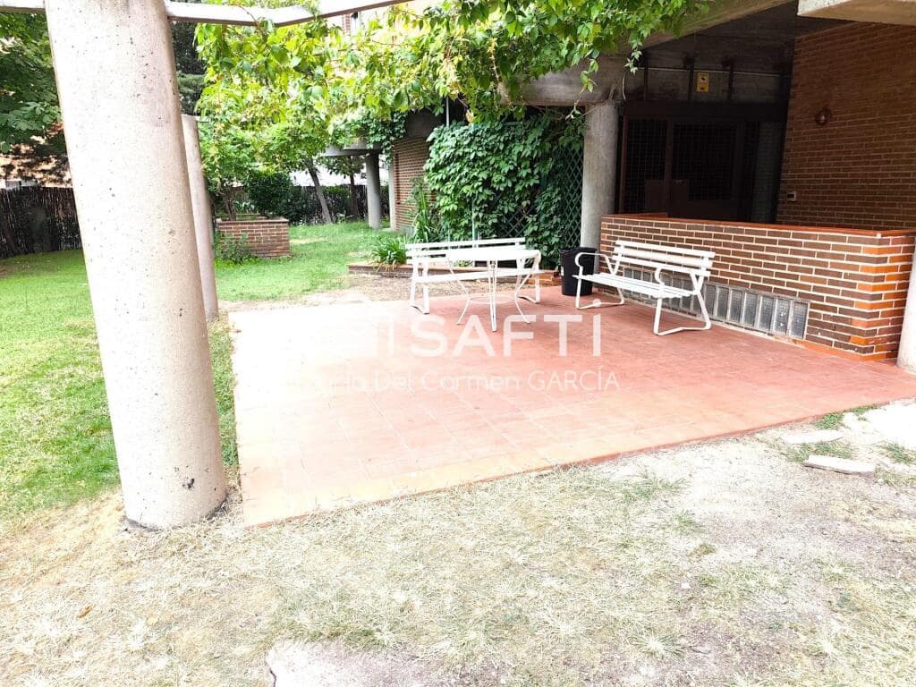 Erhverv til salg i Madrid by - € 617.000 (Ref: 9264289)