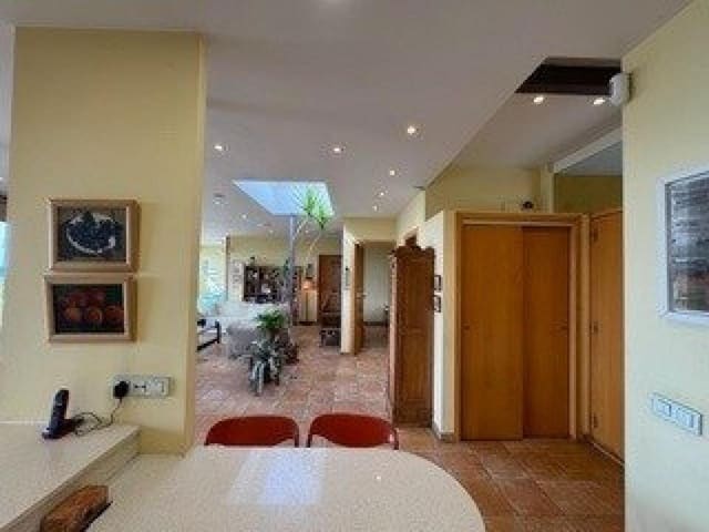 3 quarto Moradia para venda em Sant Pol de Mar com piscina - 690 000 € (Ref: 9269342)