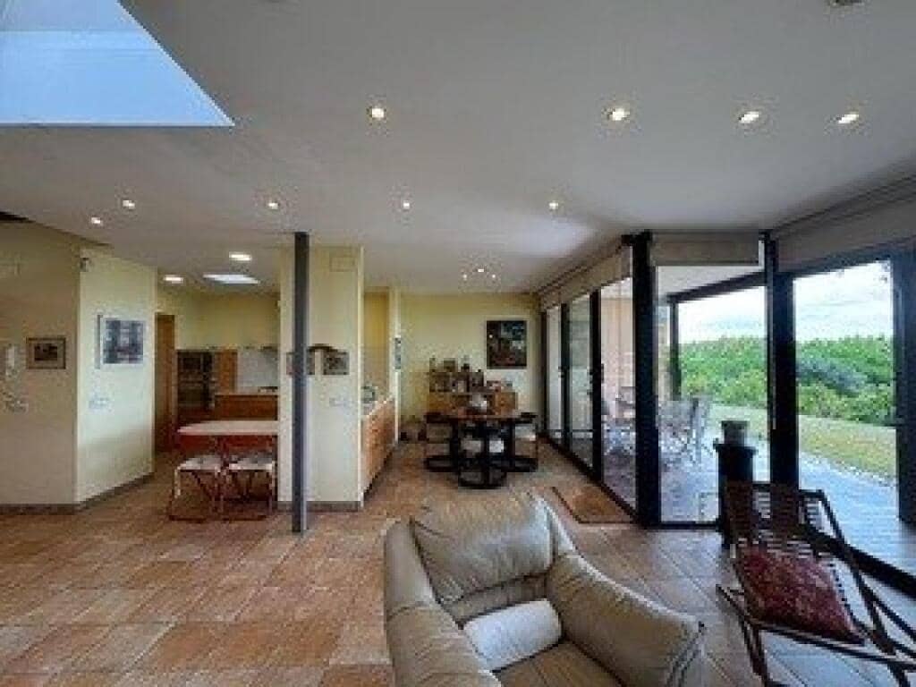 3 chambre Villa/Maison à vendre à Sant Pol de Mar avec piscine - 690 000 € (Ref: 9269342)