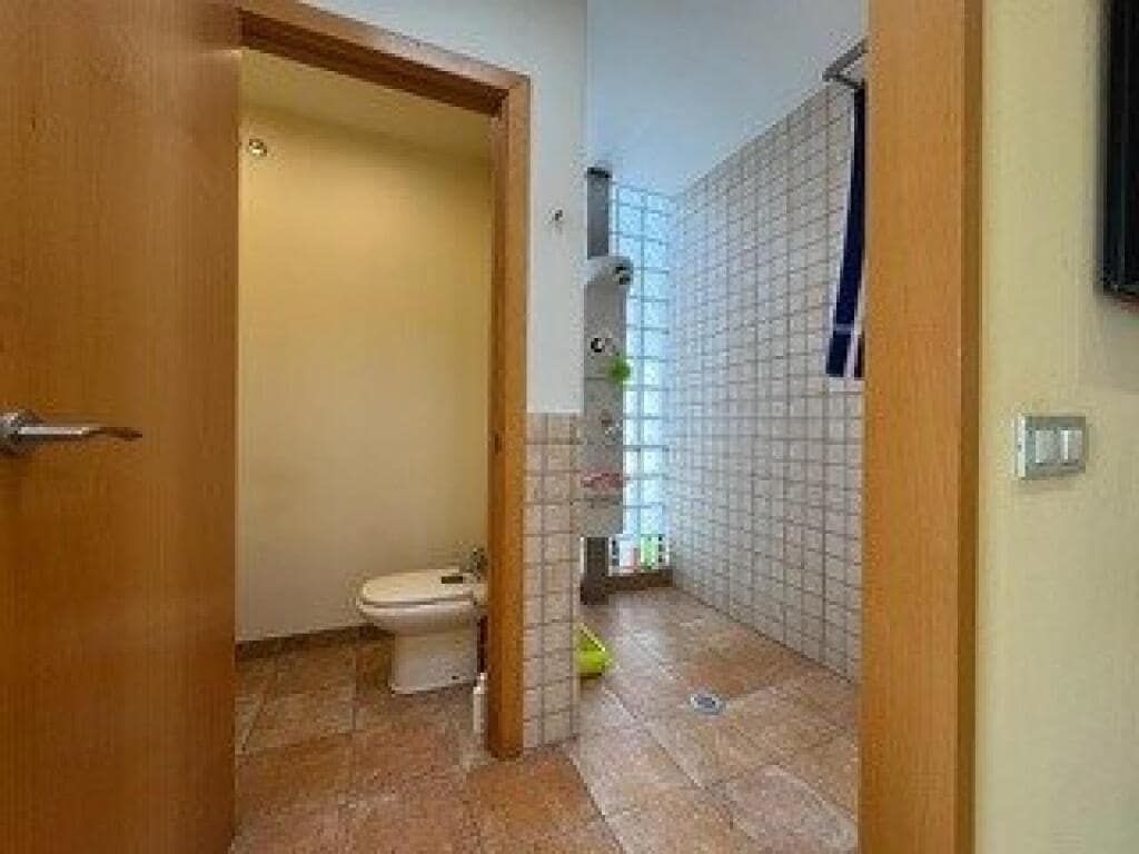 3 chambre Villa/Maison à vendre à Sant Pol de Mar avec piscine - 690 000 € (Ref: 9269342)