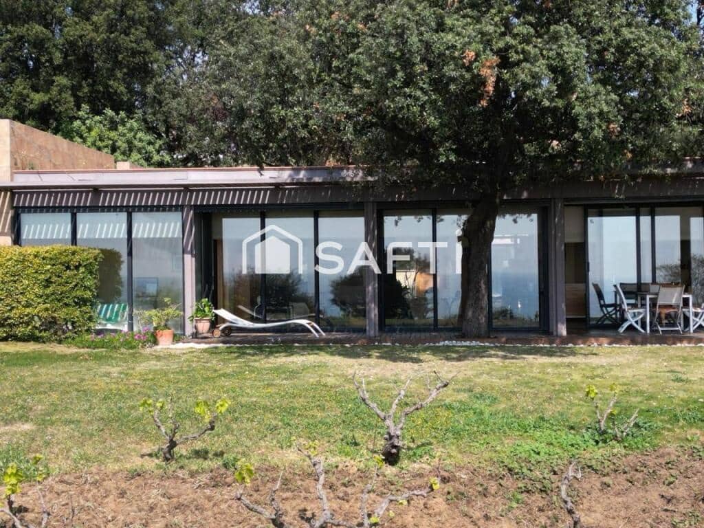 3 chambre Villa/Maison à vendre à Sant Pol de Mar avec piscine - 690 000 € (Ref: 9269342)