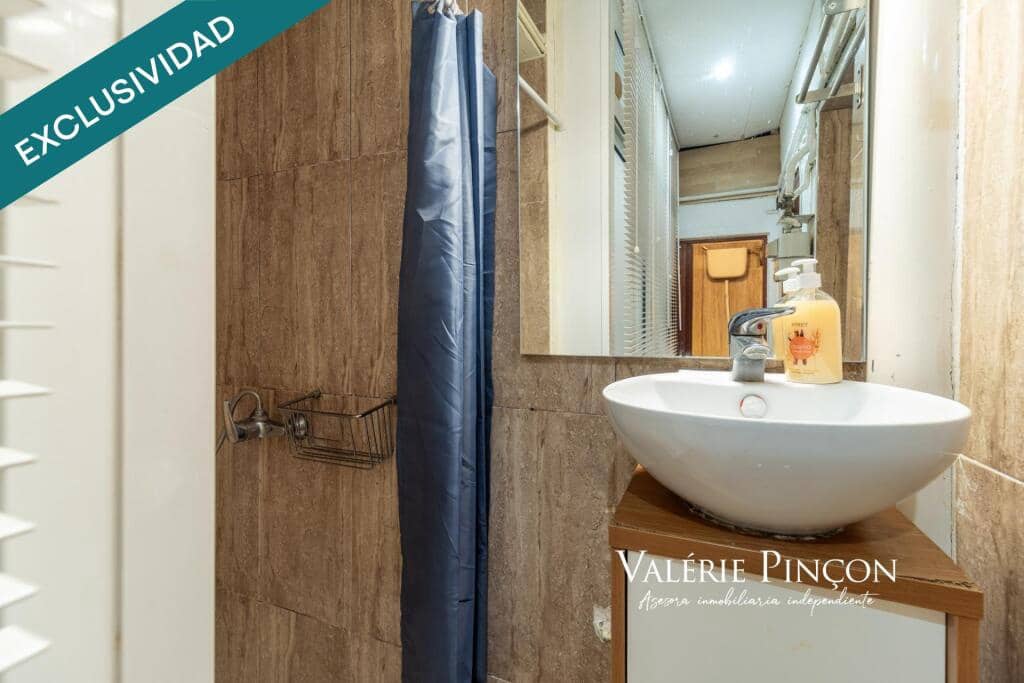 1 soverom Leilighet til salgs i Barcelona by - € 235 000 (Ref: 9269343)