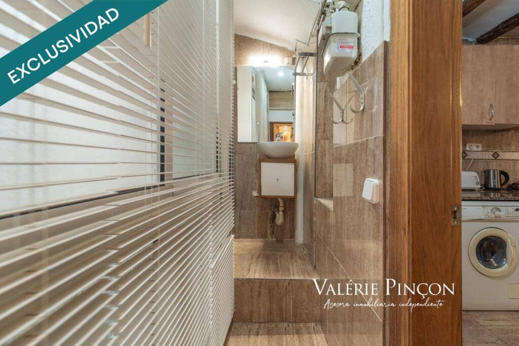 1 soverom Leilighet til salgs i Barcelona by - € 235 000 (Ref: 9269343)