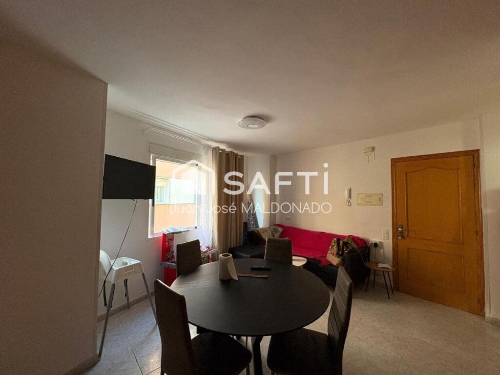 2 bedroom Apartment for sale in Vinaros - € 110,000 (Ref: 9269344)