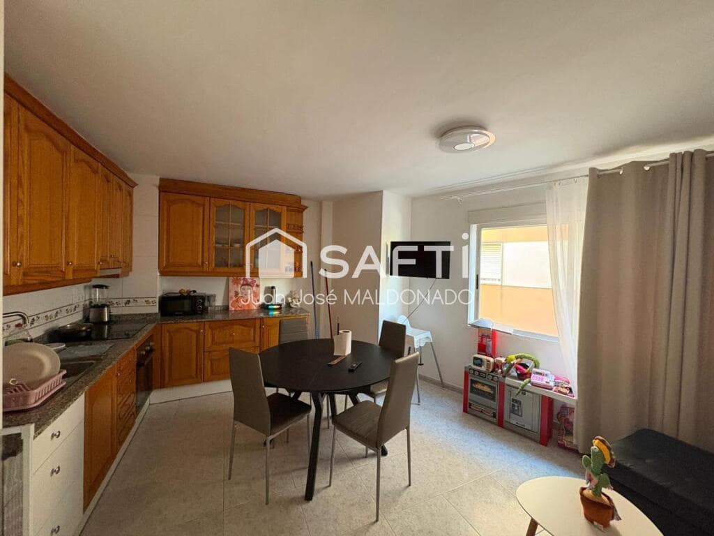 2 bedroom Apartment for sale in Vinaros - € 110,000 (Ref: 9269344)