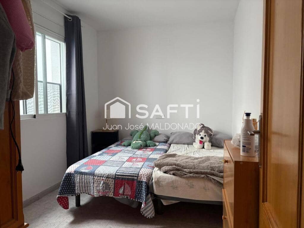 2 bedroom Apartment for sale in Vinaros - € 110,000 (Ref: 9269344)