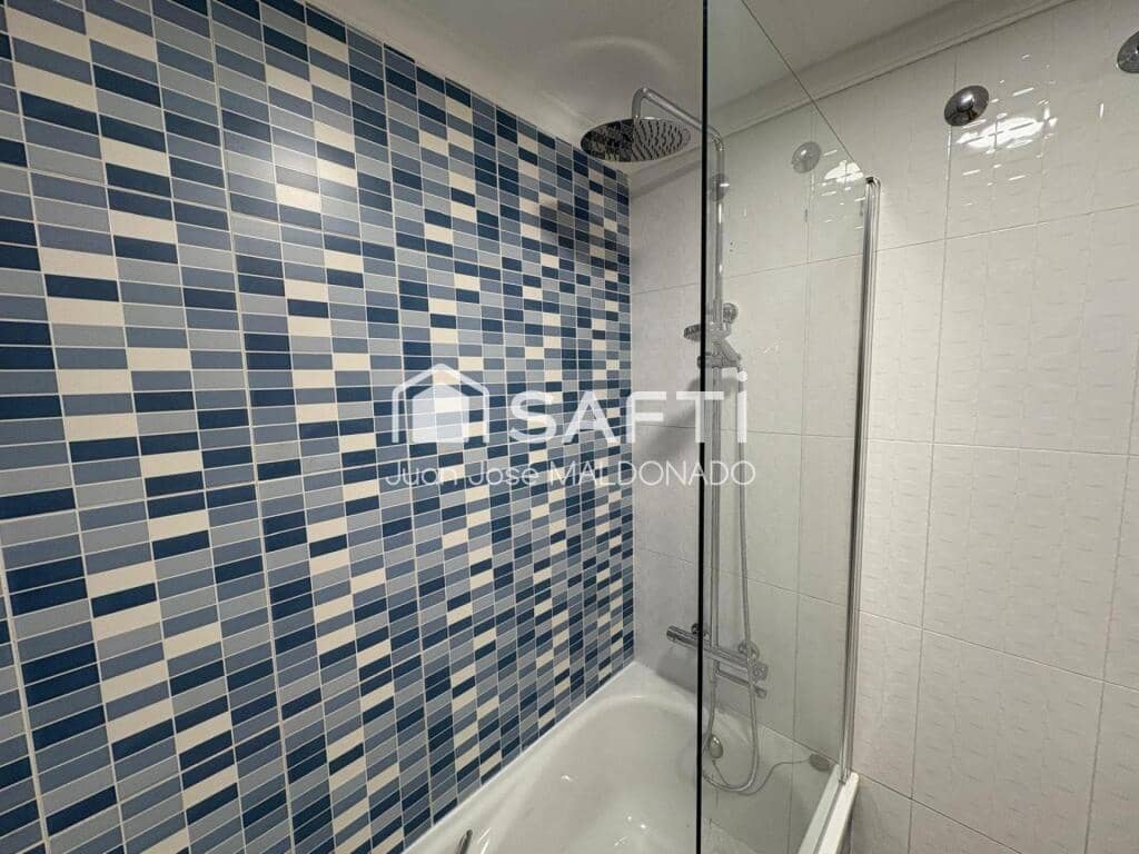 2 bedroom Apartment for sale in Vinaros - € 110,000 (Ref: 9269344)