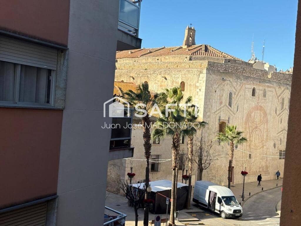 2 bedroom Apartment for sale in Vinaros - € 110,000 (Ref: 9269344)