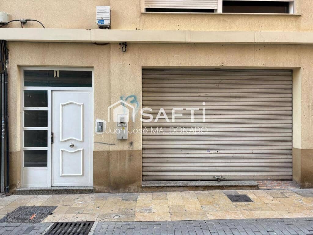 2 bedroom Apartment for sale in Vinaros - € 110,000 (Ref: 9269344)