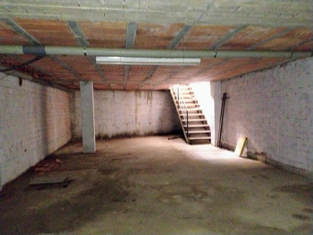 Gewerbe zu vermieten in Santiago de Compostela - 400 € (Ref: 9272364)