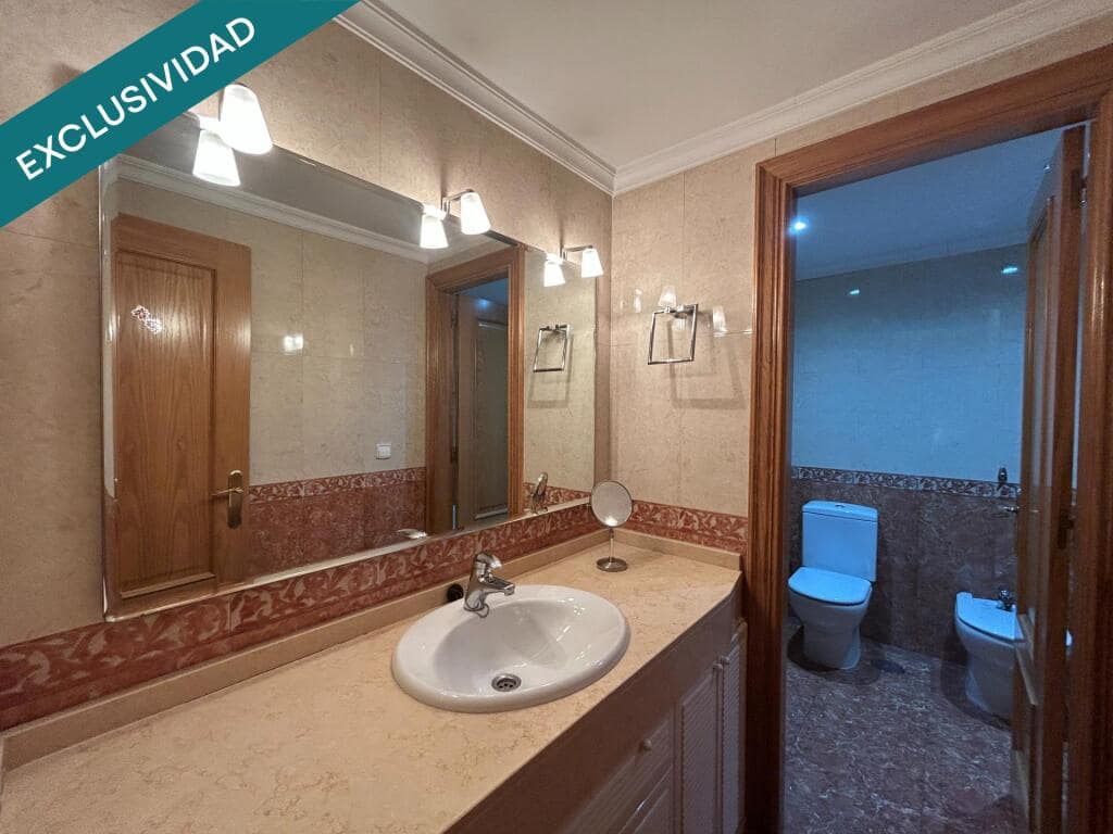 5 makuuhuone Huoneisto myytävänä paikassa Vigo mukana 
autotalli - 840 000 € (Ref: 9272366)