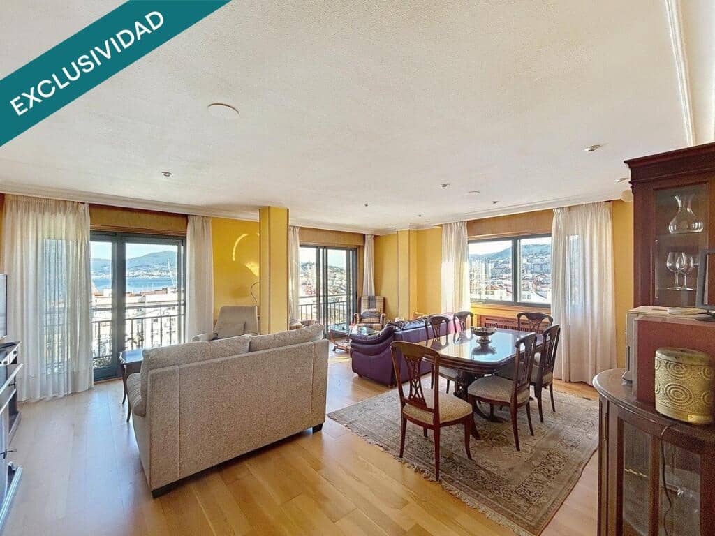 5 makuuhuone Huoneisto myytävänä paikassa Vigo mukana 
autotalli - 840 000 € (Ref: 9272366)