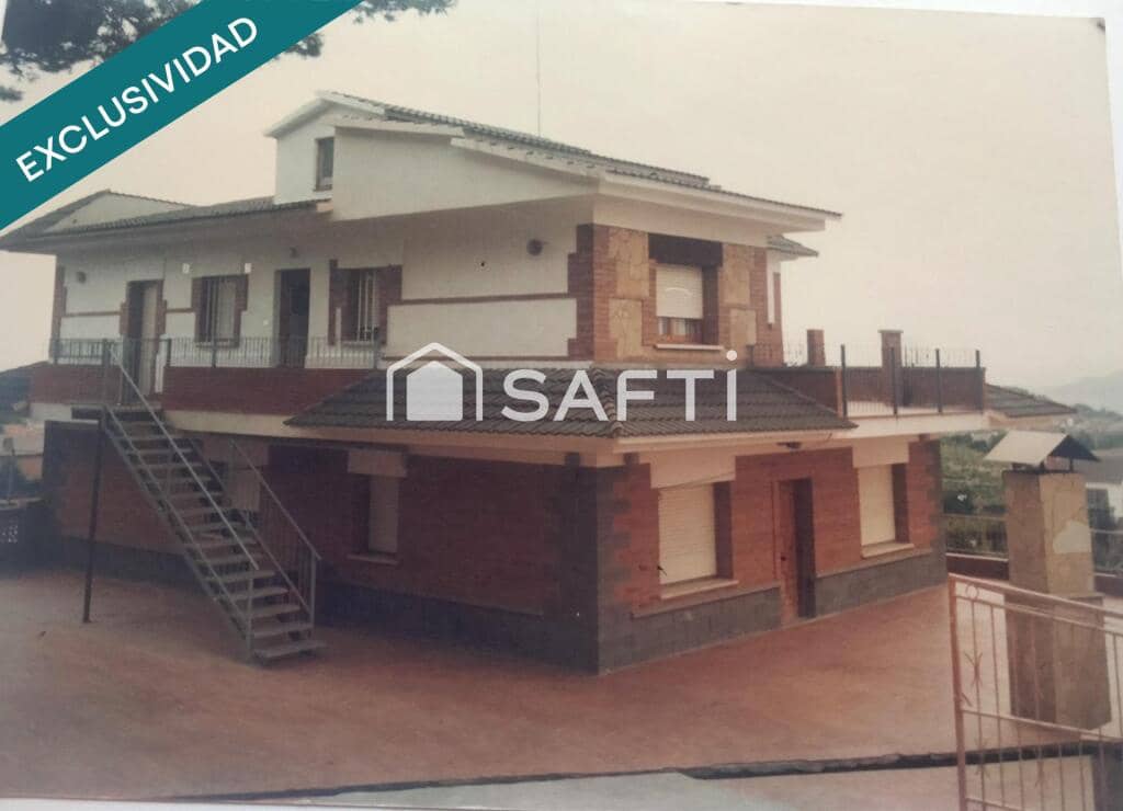 6 soverom Villa til salgs i Masquefa med garasje - € 320 000 (Ref: 9276225)