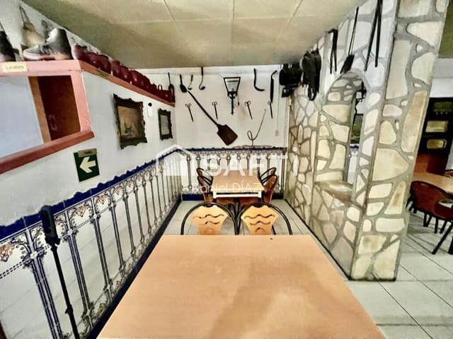 5 soveværelse Finca/Landehus til salg i Lliçà d'Amunt med swimmingpool - € 490.000 (Ref: 9276229)