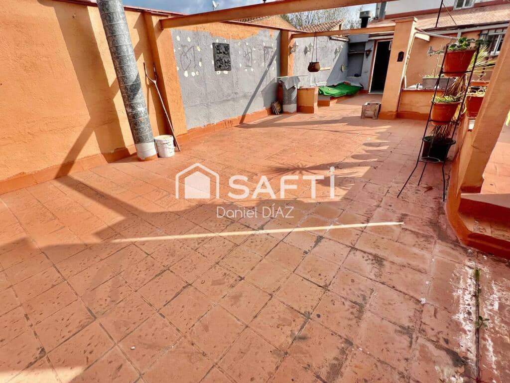 5 sovrum Finca/Hus på landet till salu i Llica d'Amunt med pool - 490 000 € (Ref: 9276229)