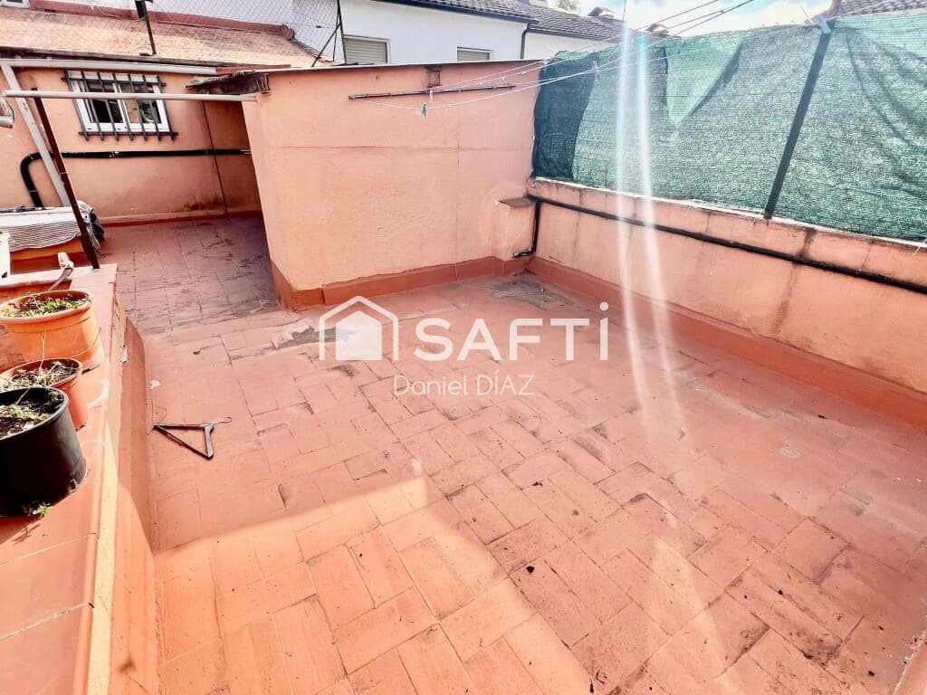 5 sovrum Finca/Hus på landet till salu i Llica d'Amunt med pool - 490 000 € (Ref: 9276229)