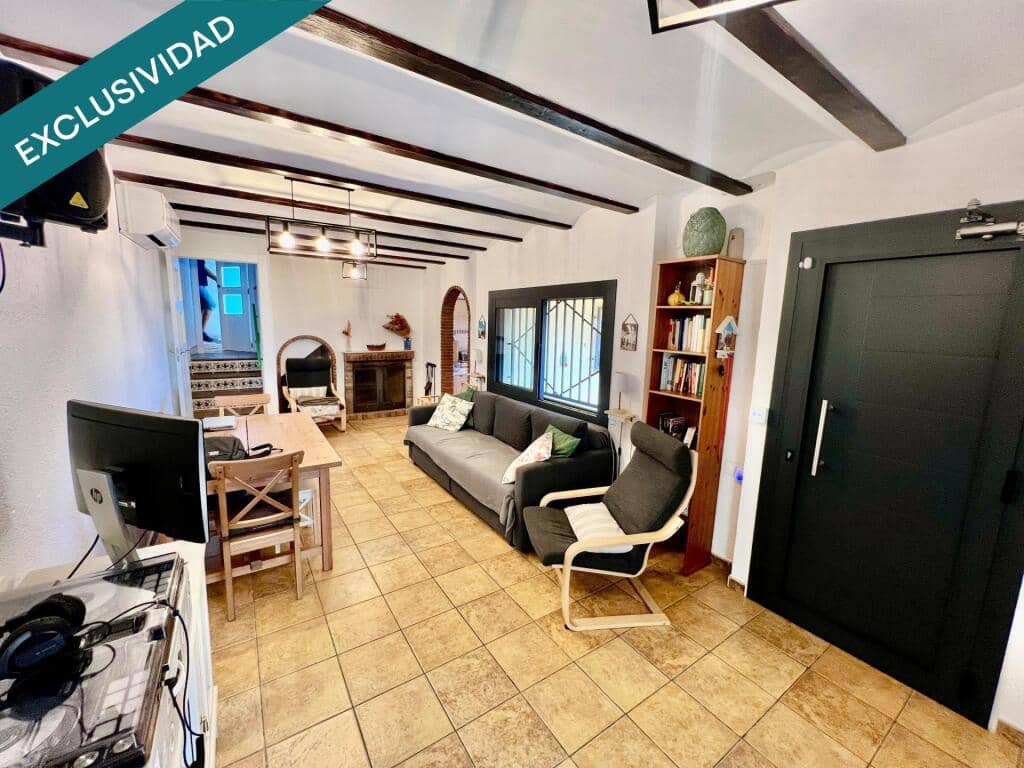 6 sovrum Villa till salu i Tordera med pool garage - 380 000 € (Ref: 9276230)