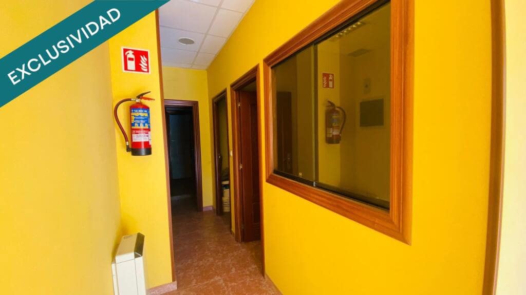 Commercial for sale in Oviedo - € 69,500 (Ref: 9276235)