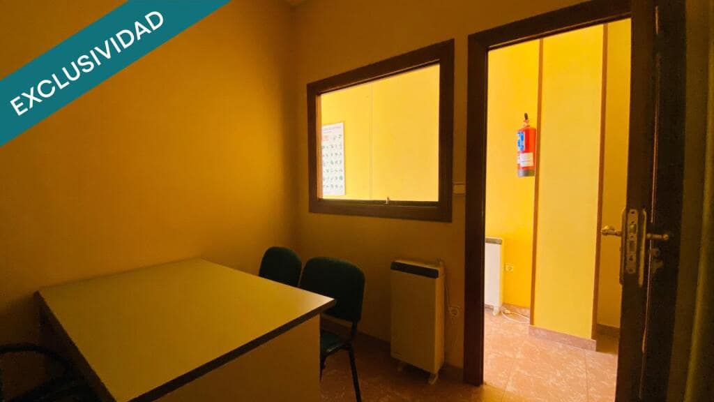 Commercial for sale in Oviedo - € 69,500 (Ref: 9276235)