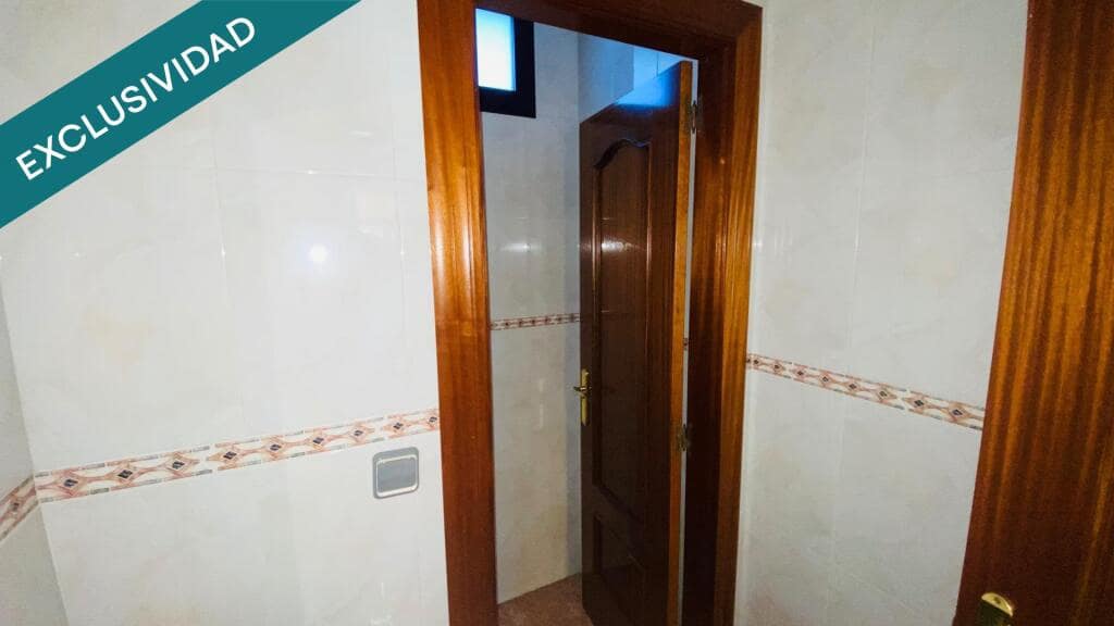 Commercial for sale in Oviedo - € 69,500 (Ref: 9276235)