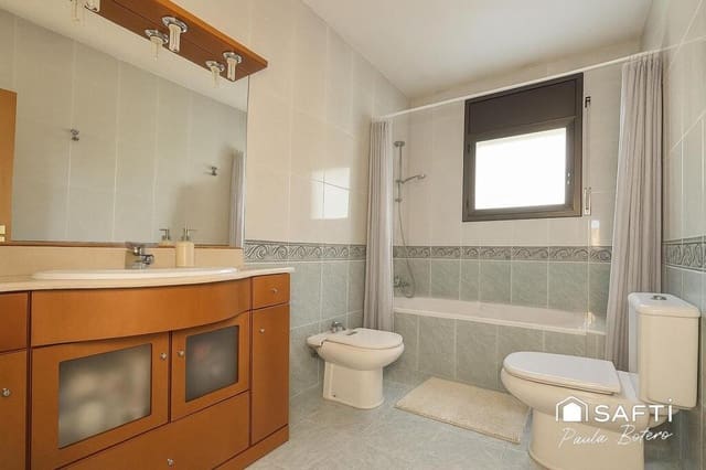 4 camera da letto Villa in vendita in Olivella - 375.000 € (Rif: 9276239)